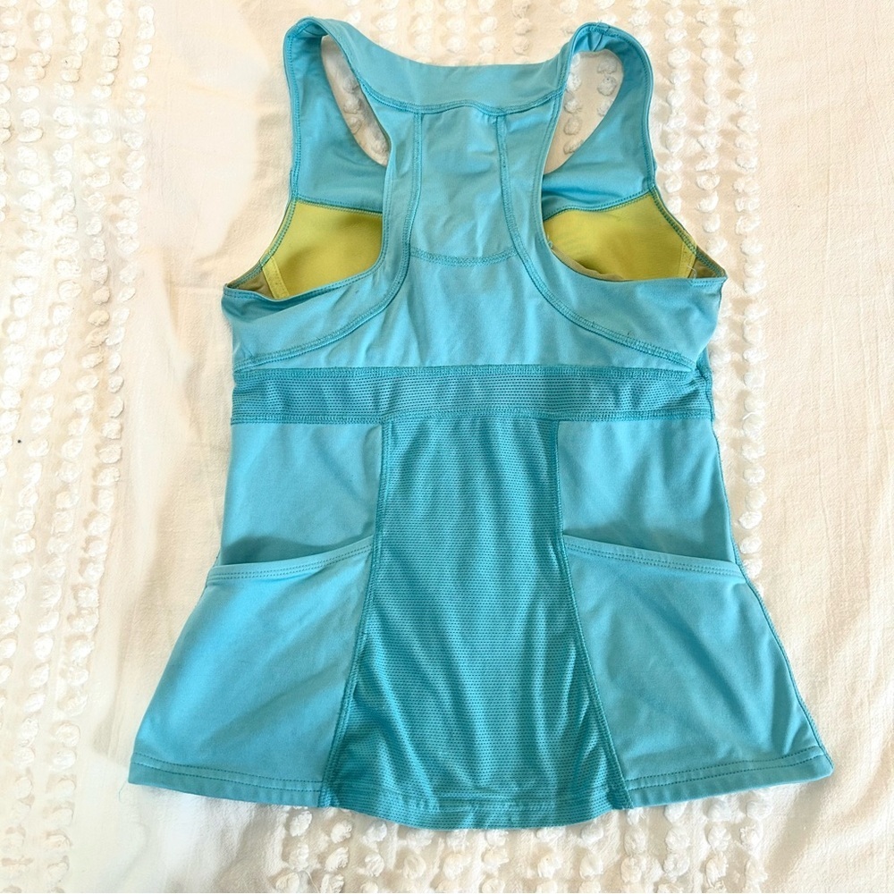 Athleta Women’s Turquoise Blue Shelf Bra Workout Racerback Tank Top Sz S - Picture 6 of 6